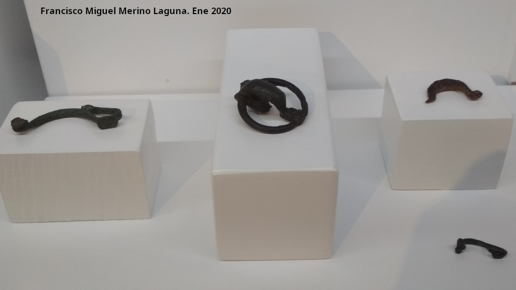 F�bulas - F�bulas. Palacio ibero del Cerro de la Merced - Cabra. Exposici�n en el Museo Ibero de Ja�n