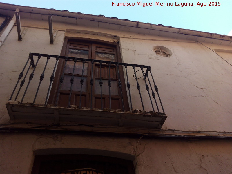 Casa de la Calle Lavanderas nº 5 - Casa de la Calle Lavanderas nº 5. Balcón y óculo