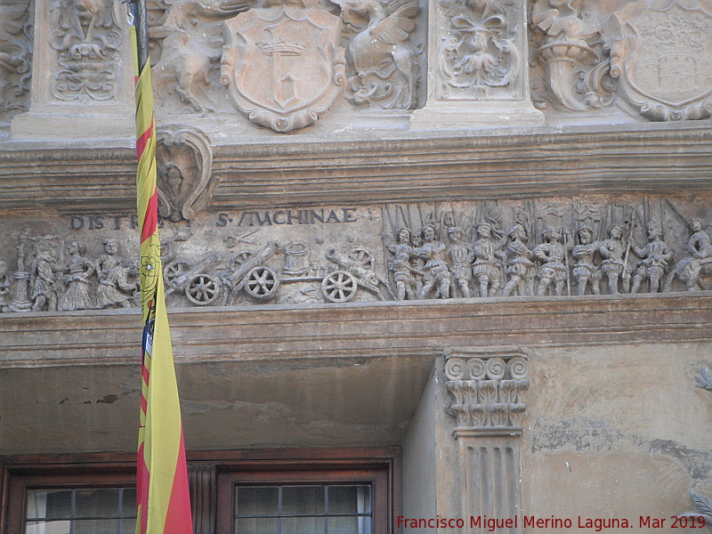 Carlos I de España y V de Alemania - Carlos I de España y V de Alemania. Procesión de coronación del emperador Carlos V en Bolonia. Ayuntamiento de Tarazona