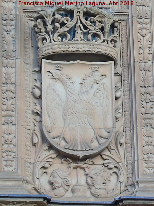 Carlos I de España y V de Alemania - Carlos I de España y V de Alemania. Águila bicéfala. Universidad de Salamanca