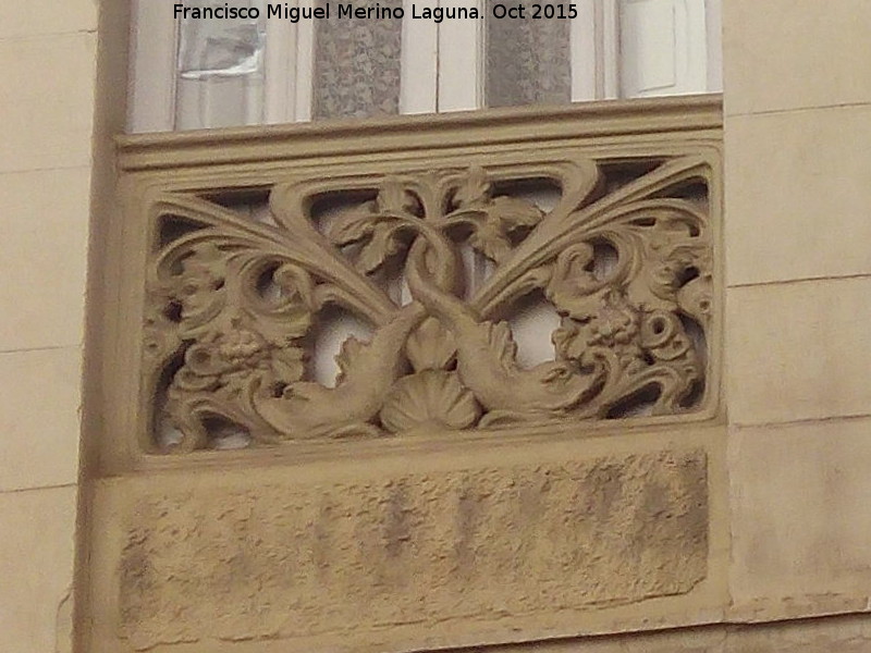 Casa de la Calle Real nº 38 - Casa de la Calle Real nº 38. Parapeto calado