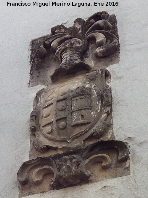 Casa de la Calle Puerta de Córdoba nº 9 - Casa de la Calle Puerta de Córdoba nº 9. Escudo