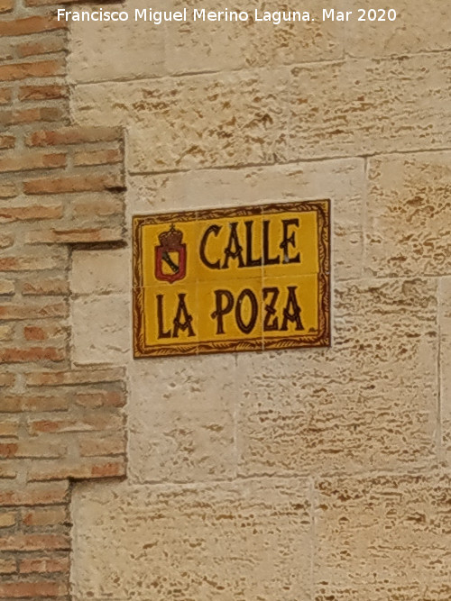 Calle la Poza - Calle la Poza. Placa