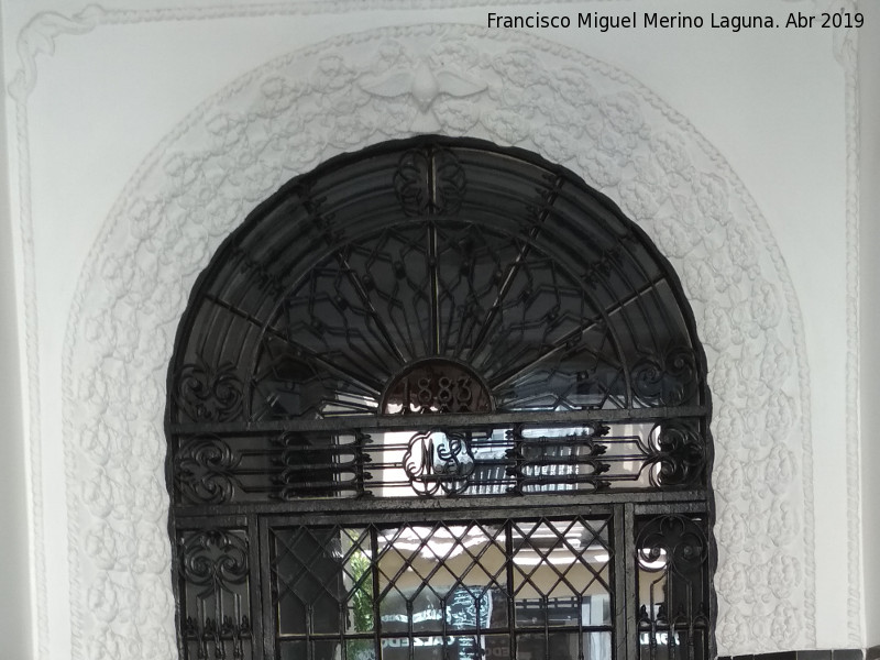 Casa de la Calle Obispo Cobos nº 13 - Casa de la Calle Obispo Cobos nº 13. Arco