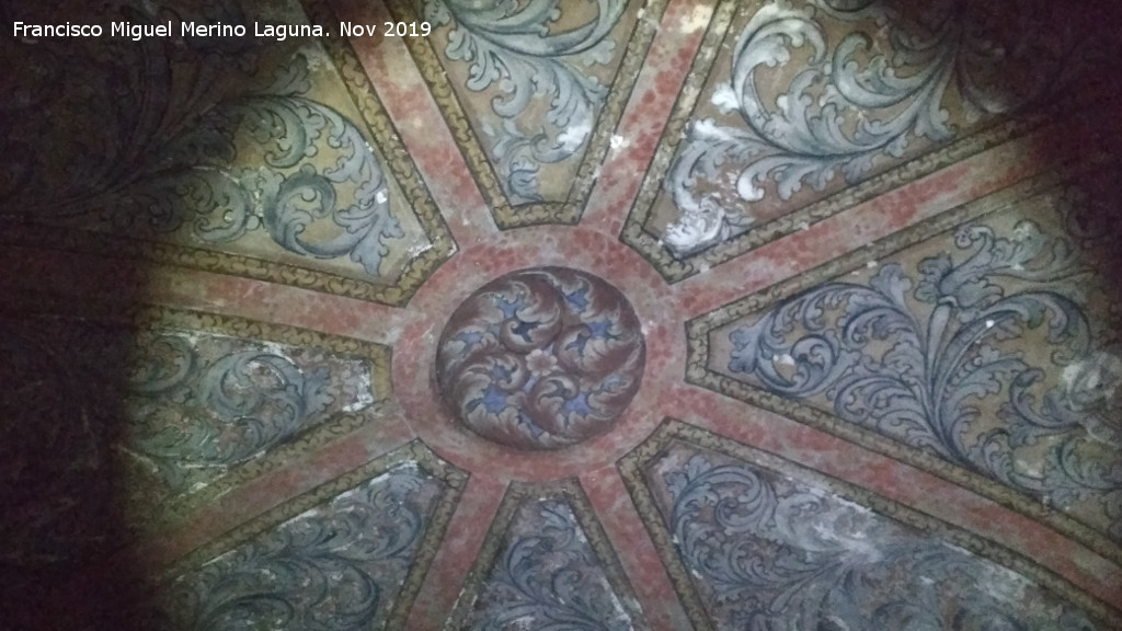 Ermita de San Torcuato - Ermita de San Torcuato. Frescos en la bveda simulando una cpula