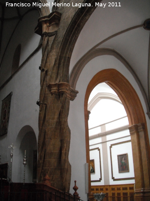 Iglesia de La Encarnación - Iglesia de La Encarnación. Columna salomónica