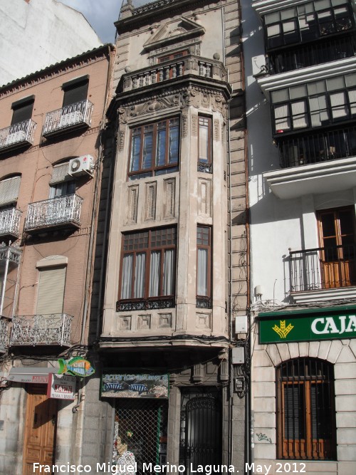 Edificio de la Calle Bernabé Soriano nº 8 - Edificio de la Calle Bernabé Soriano nº 8. 