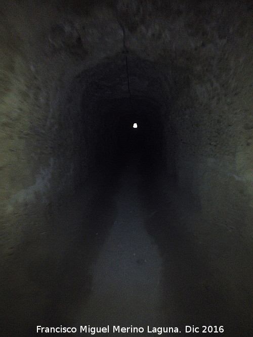 Túnel Largo - Túnel Largo. Interior