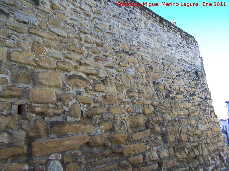 Muralla de Arjona - Muralla de Arjona. Esquina de la muralla del Paseo de los Mártires