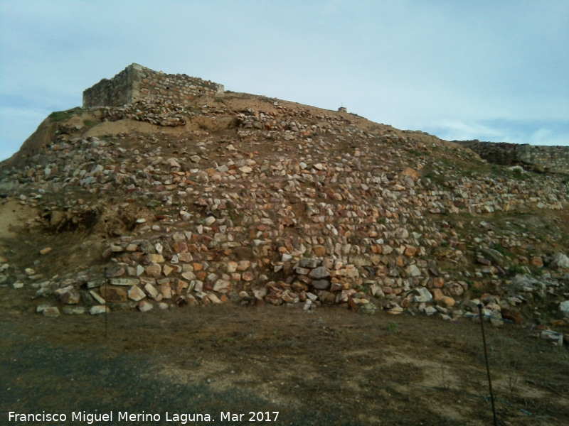 Castillo de Alarcos. Torreón Noroeste - Castillo de Alarcos. Torreón Noroeste. 