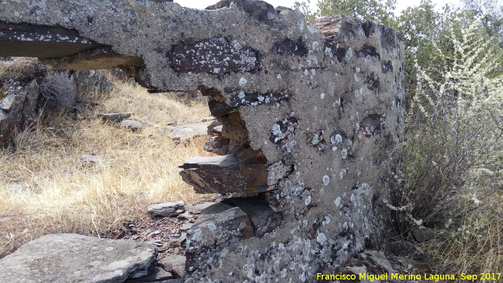 Trincheras del Cerro del Poblado de Confederación - Trincheras del Cerro del Poblado de Confederación. Detalle de la tronera