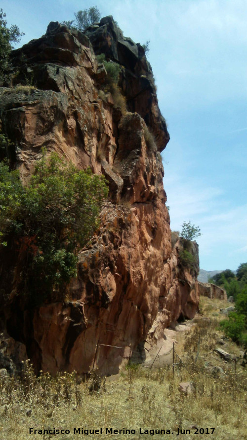Peñón de Zuzaña - Peñón de Zuzaña. 