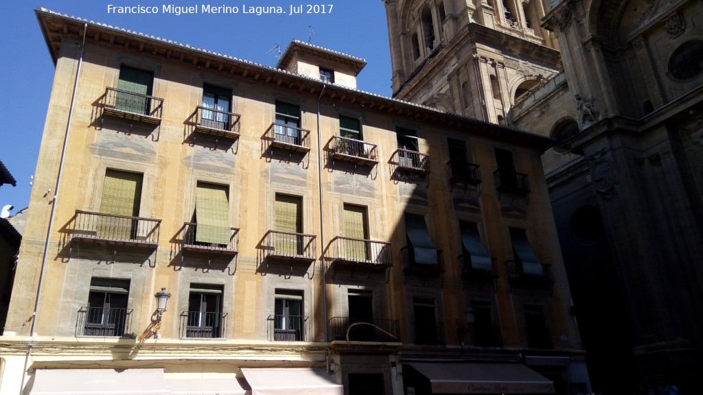 Edificio de la Plaza de las Pasiegas nº 3 - Edificio de la Plaza de las Pasiegas nº 3. 