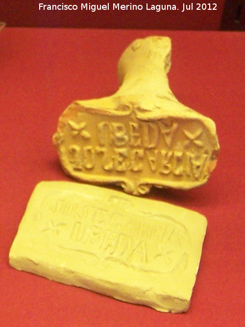 Historia de Úbeda - Historia de Úbeda. Sello alfarero siglo XIX. Museo Arqueológico de Úbeda