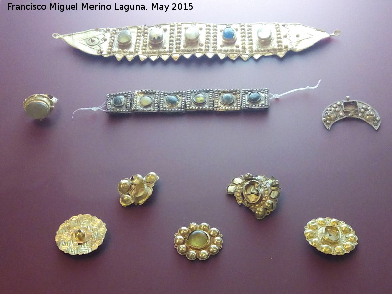 Tesoro de Charilla - Tesoro de Charilla. Museo Provincial de Jaén