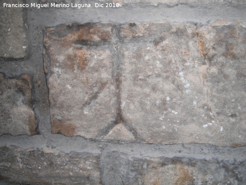 Convento de la Concepción de Carmelitas Descalzas - Convento de la Concepción de Carmelitas Descalzas. Grabado de la Cruz del Calvario en sus muros