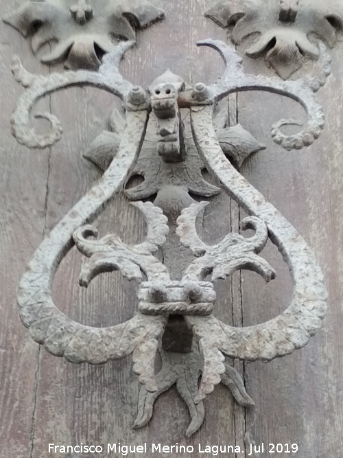 Palacio de Torrente - Palacio de Torrente. Aldaba