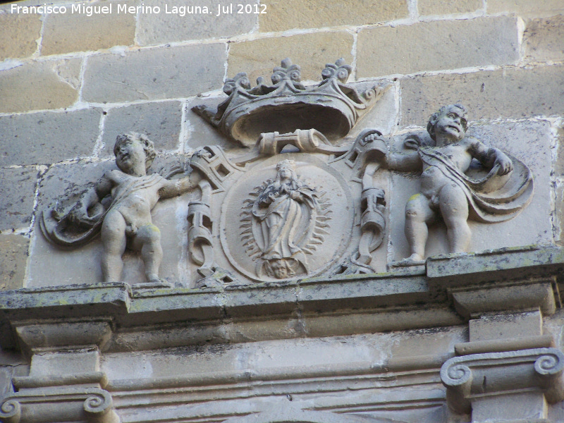 Oratorio de San Juan de la Cruz - Oratorio de San Juan de la Cruz. Escudo de la Virgen