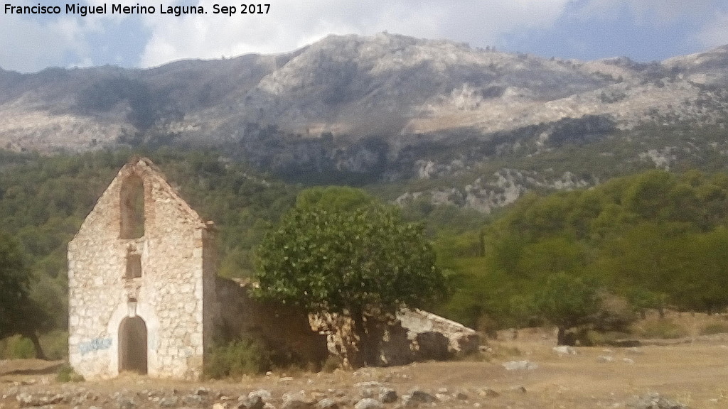 Monte Bujaraiza - Monte Bujaraiza. Con la Iglesia de Bujaraiza en primer término