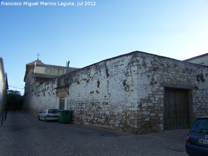 Palacio del Marqués de Mancera - Palacio del Marqués de Mancera. Muros de los huertos y caballerizas