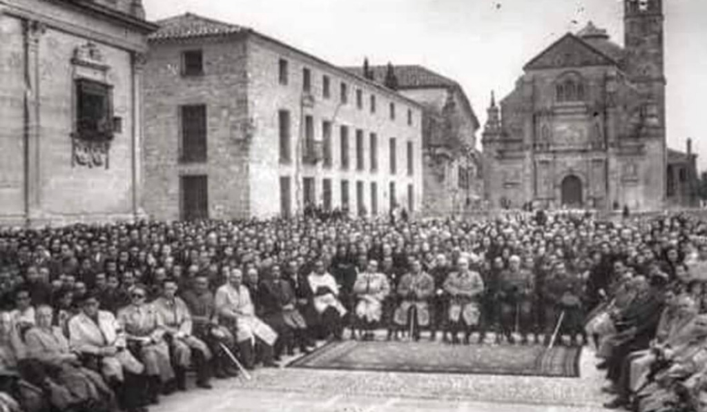 Plaza V�zquez de Molina - Plaza V�zquez de Molina. Foto antigua