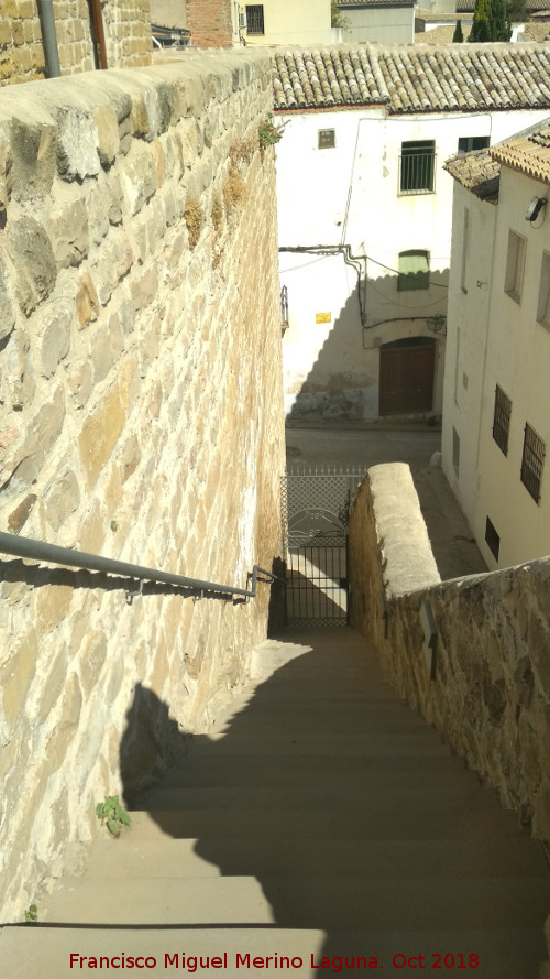Muralla de Úbeda - Muralla de Úbeda. Escaleras de acceso al adarve
