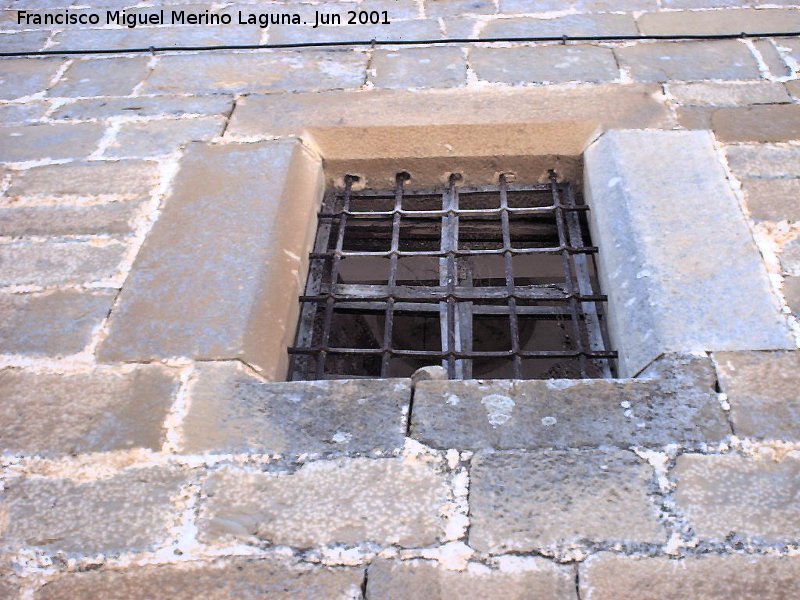 Iglesia de San Bartolomé - Iglesia de San Bartolomé. Rejas y cúpula
