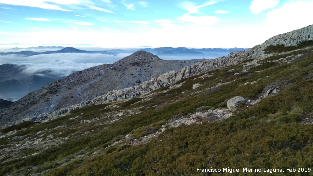 Mágina - Mágina. Vistas hacia Peña Jaén