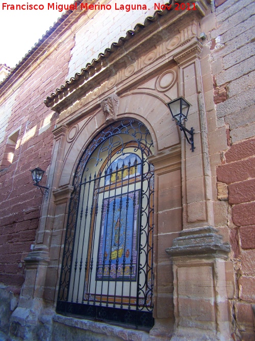 Iglesia de San Miguel Arcángel - Iglesia de San Miguel Arcángel. Portada lateral