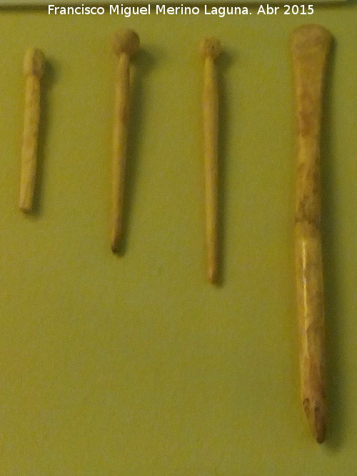 Aldea Mogón - Aldea Mogón. Instrumentos de hueso. Museo Arqueológico Provincial de Jaén