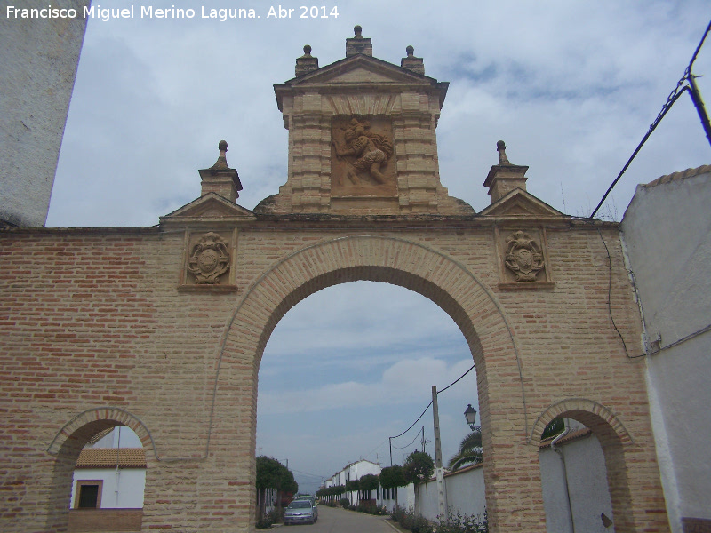 Arcos de la Quintería - Arcos de la Quintería. Parte trasera del arco principal