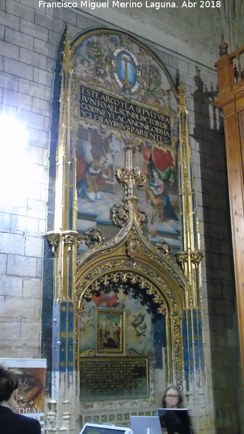 Catedral Nueva. Capilla de Diego de Neyla - Catedral Nueva. Capilla de Diego de Neyla. Sepulcro del cannigo Diego de Neyla