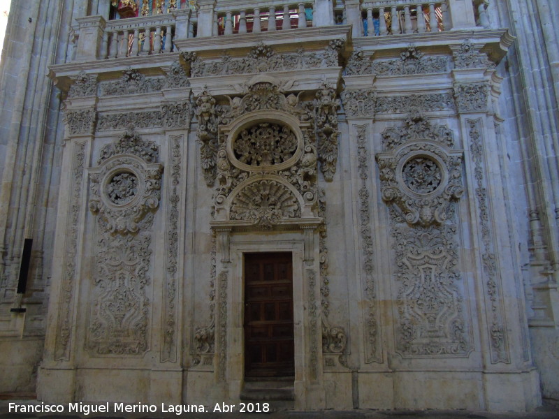 Catedral Nueva. Coro - Catedral Nueva. Coro. Puerta bajo el órgano del Evangelio