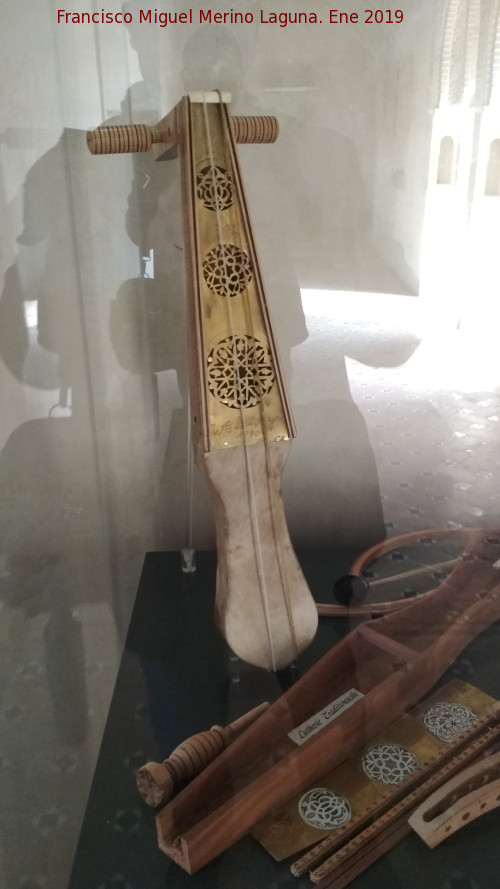 Rabel - Rabel. Rabab andalus. Palacio Dar Al-Horra - Granada
