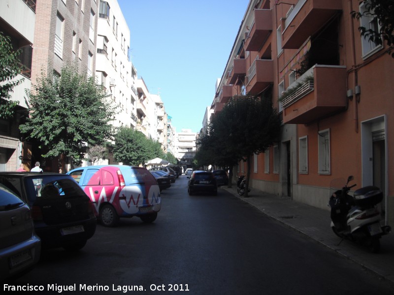 Calle Martínez Montañez - Calle Martínez Montañez. 