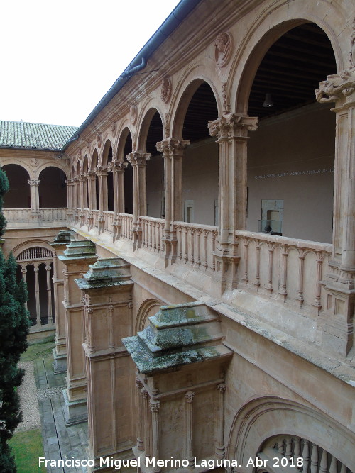 Convento de San Esteban. Claustro - Convento de San Esteban. Claustro. Galería alta