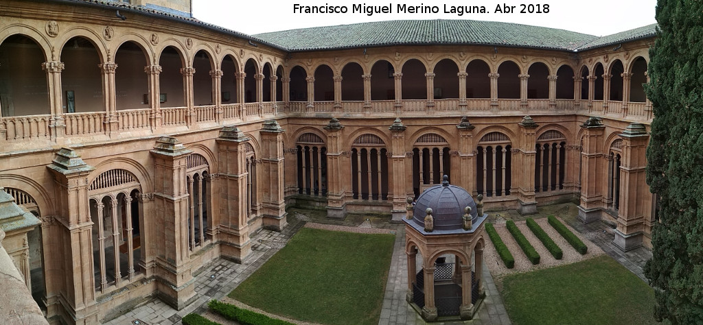 Convento de San Esteban. Claustro - Convento de San Esteban. Claustro. 