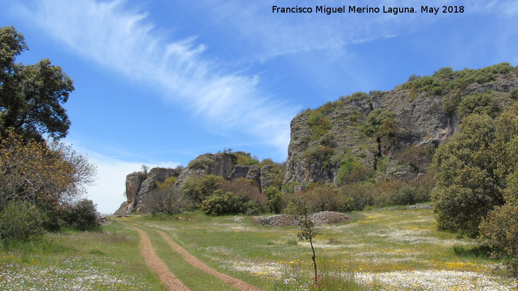 Peña de los Gitanos - Peña de los Gitanos. 