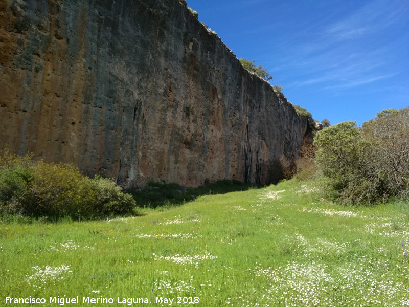 Peña de los Gitanos - Peña de los Gitanos. Pared