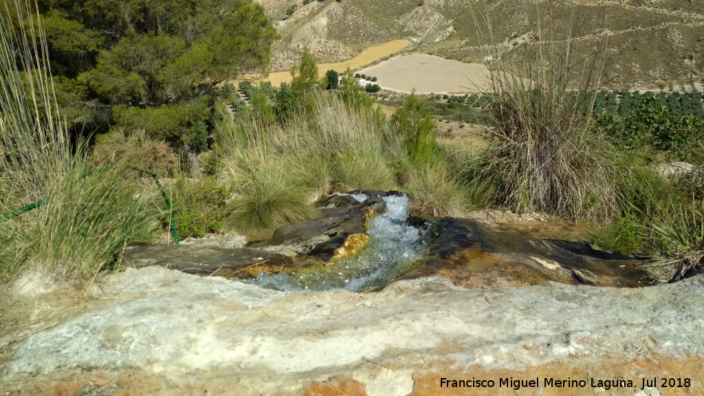 Poblado prehistórico de Alicún - Poblado prehistórico de Alicún. Canalización de agua hacia el poblado
