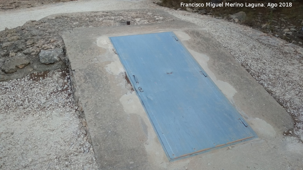 Baterías de Costa - Baterías de Costa. Una de las entradas al túnel