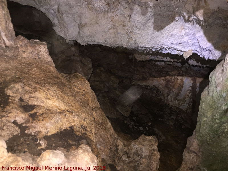 Cueva neolítica de los Corzos - Cueva neolítica de los Corzos. 