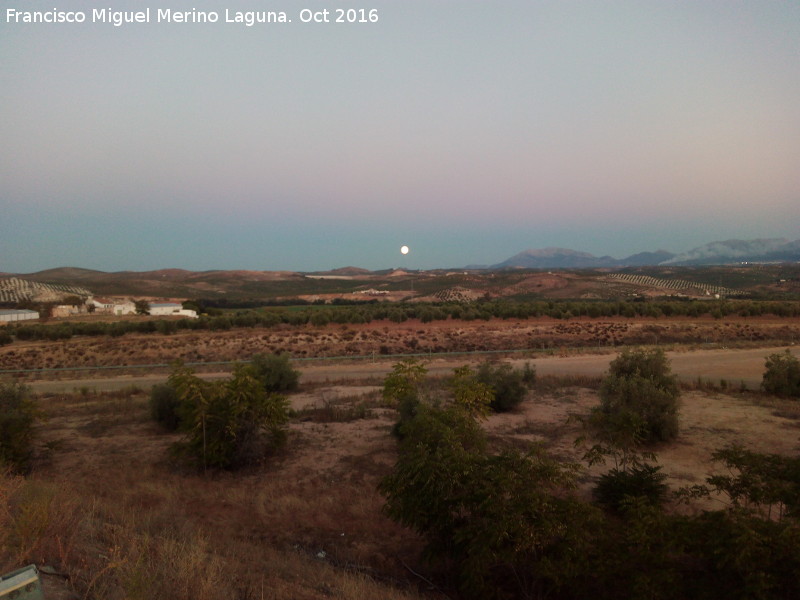 Luna - Luna. La Luna saliendo por la Aldea de Grañena Alta - Jaén