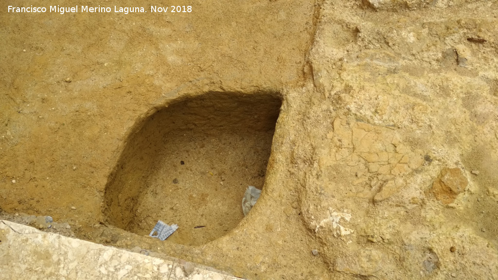 Excavación arqueológica de Simago - Excavación arqueológica de Simago. Silo