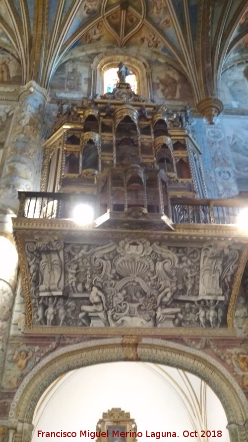 Monasterio de San Jerónimo. Iglesia - Monasterio de San Jerónimo. Iglesia. Órgano de la epístola expoliado por los franceses