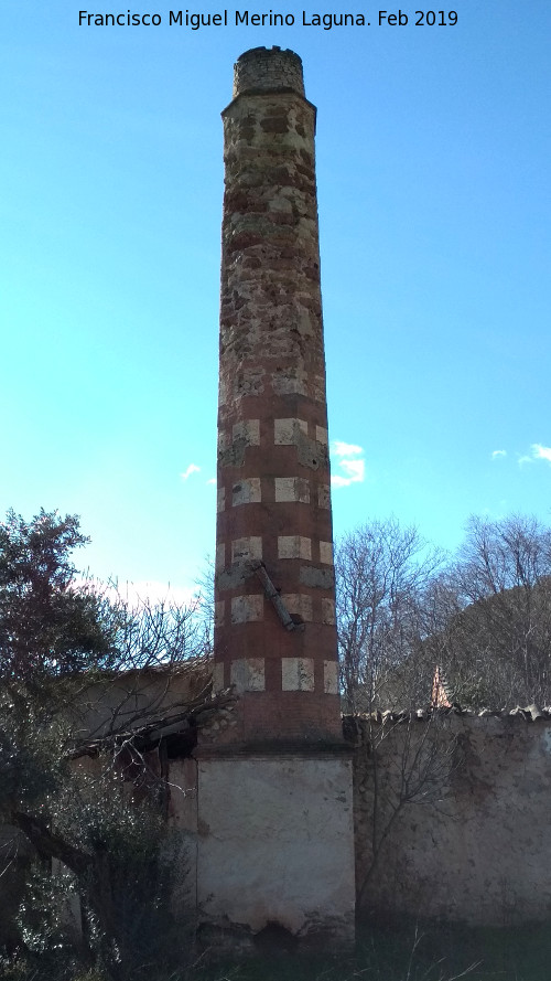 Antigua Almazara de Cañada Morales - Antigua Almazara de Cañada Morales. Chimenea