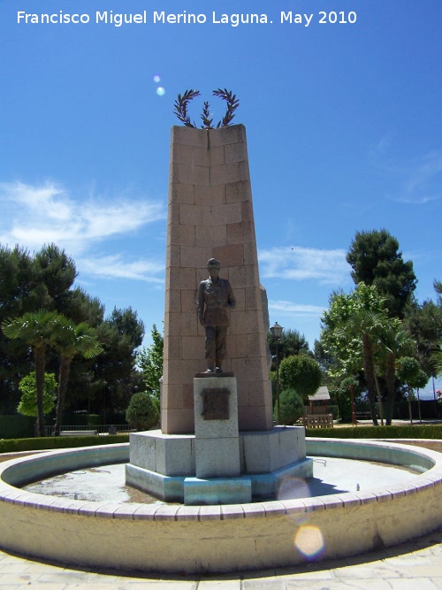 Monumento al Alférez Rojas - Monumento al Alférez Rojas. 