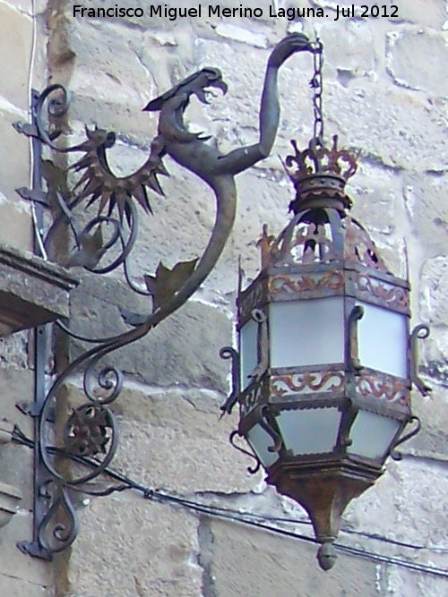 Casa de la Calle Jurado Gómez - Casa de la Calle Jurado Gómez. Farola