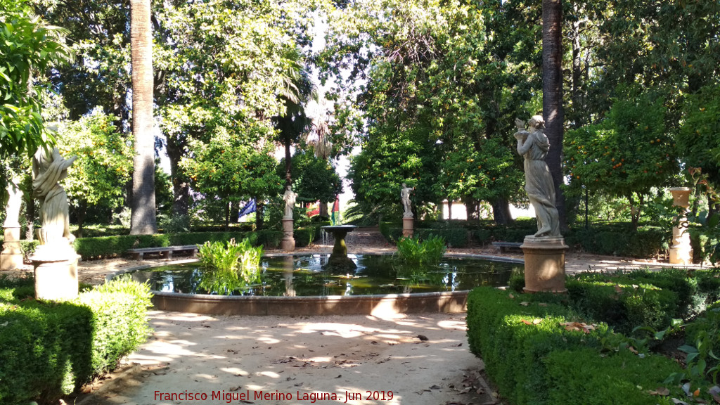 Carmen de los Mártires. Fuente del Jardín Francés - Carmen de los Mártires. Fuente del Jardín Francés. 