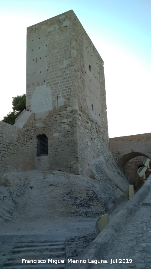 Castillo de Santa Bárbara. Torre de Santa Catalina - Castillo de Santa Bárbara. Torre de Santa Catalina. 